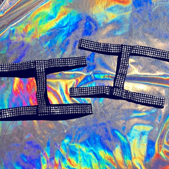 Leg Garters - Picture 1 of 7